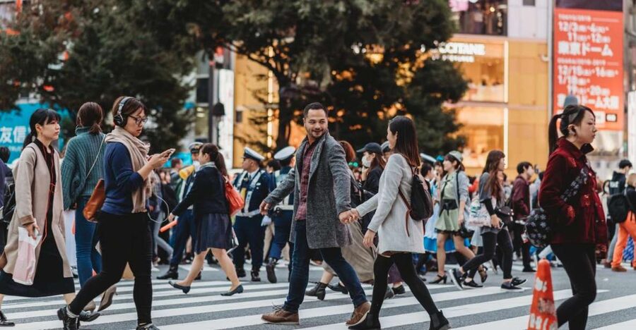 Tokyo: Photo Shoot with a Private Vacation Photographer - Why a private Tokyo photo shoot can be worth your time
