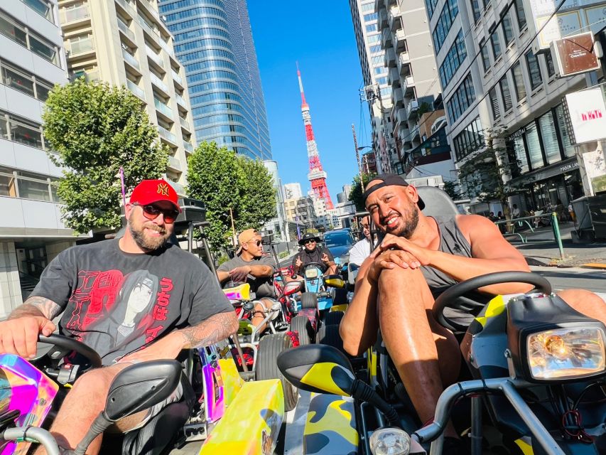 Tokyo: Premium Go-Kart Tour with Tower & Shibuya Crossing - Costumes, cameras, and the social side