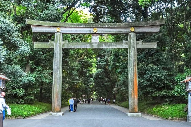 Tokyo Private Day Trip - Enjoy Your First-Time Visit to Tokyo! - Tokyo Tower: a short look at the city’s classic symbol