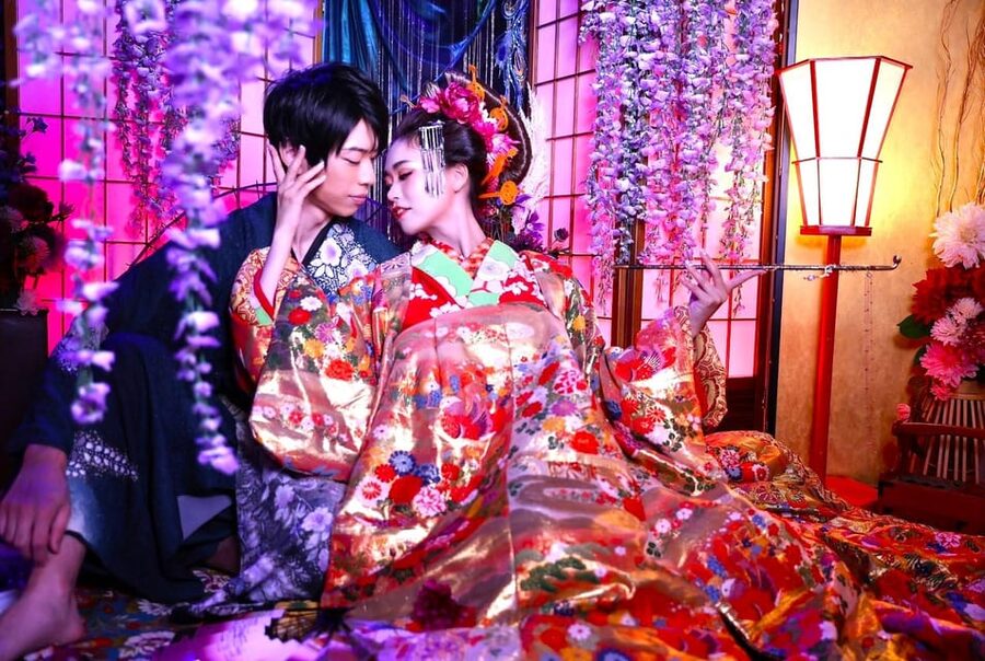 Tokyo: Private Makeover Photography Studio in Luxury Kimono - Should you book the Irodori kimono session?