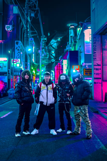 Tokyo Private photo tour with Nightstreet Neon photographer - Night neon and cyberpunk color