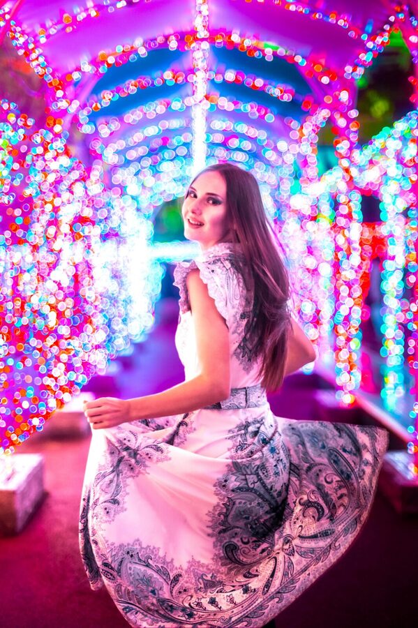 Tokyo Private photo tour with Nightstreet Neon photographer - Couple, engagement, and honeymoon photographs