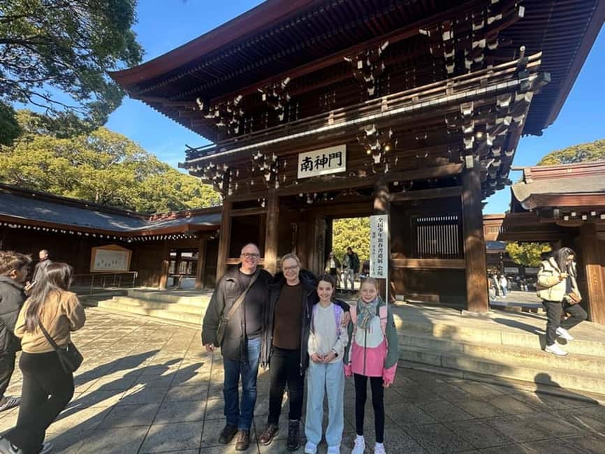 Tokyo: Private Walking Tour with a Local Guide - Shibuya Crossing and the question of famous sights