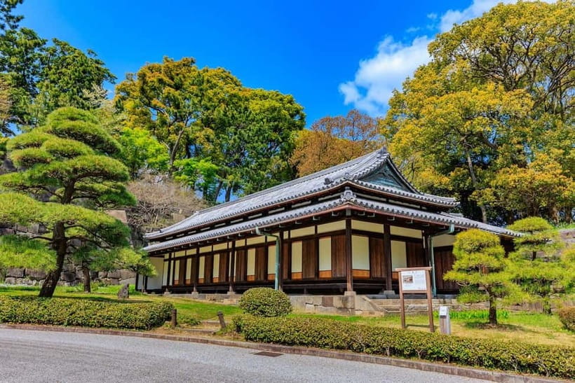 Tokyo: Pvt. Tour - Edo Castle & Imperial Palace East Gardens - Who will enjoy this tour most?