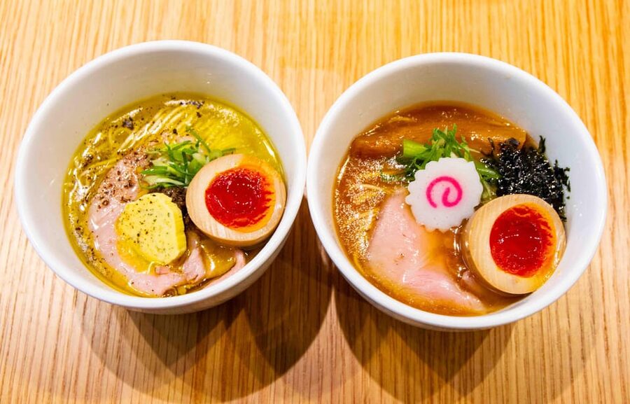 Tokyo: Ramen Tasting Tour with 6 Mini Bowls of Ramen - Why six mini bowls work better than one large ramen meal