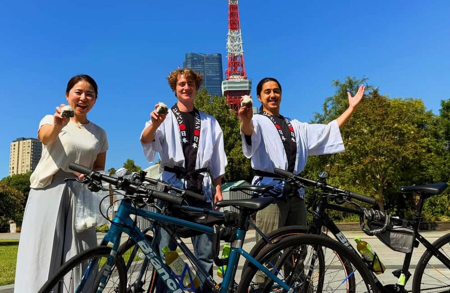 Tokyo: Rice Ball Making Class - From warm rice to a handmade picnic