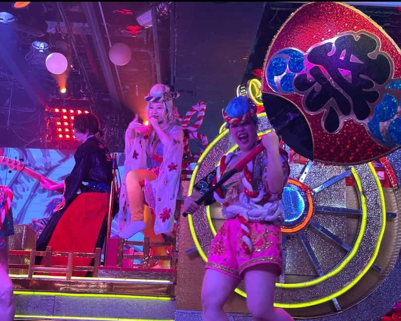 Tokyo: Samurai Restaurant Show Ticket with 2 Drinks - Neon, music, and the famous sensory overload