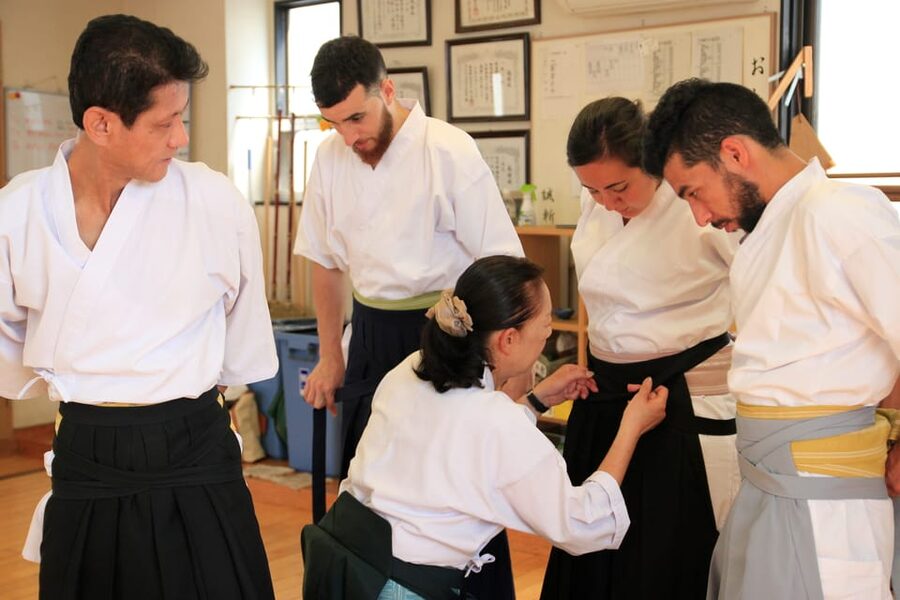Tokyo: Samurai Sword & Archery Class from Samurai Descendant - Learning what samurai weapons were really for
