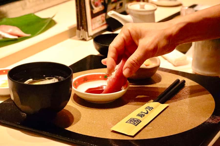 Tokyo: Secret Food Walking Tour - What the guides add