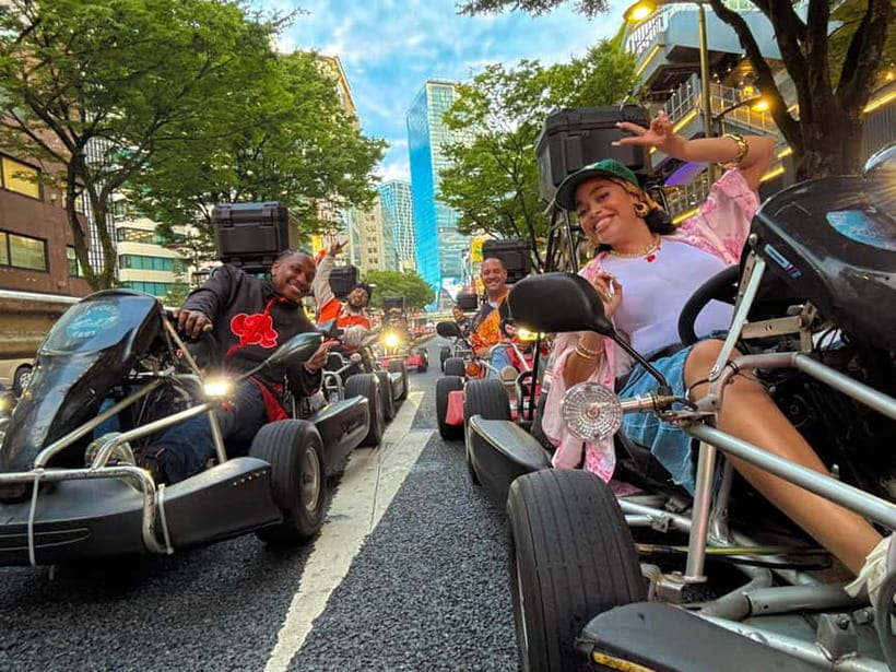 Tokyo: Shibuya and Shinjuku Streets Guided Go-Karting Tour - The driving license rules deserve your full attention