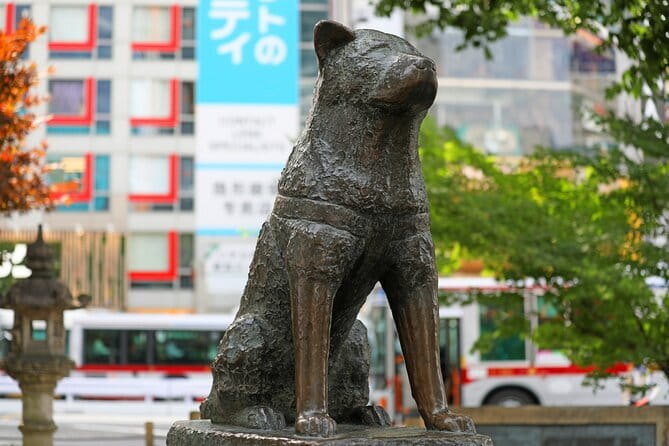 Tokyo: Shibuya Highlights Walking Tour & Secret View Spot - Miyashita Park and a younger side of Shibuya