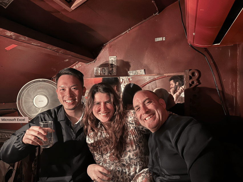 Tokyo: Shinjuku Bar and Izakaya Hopping Tour - Who should book this Shinjuku night tour?