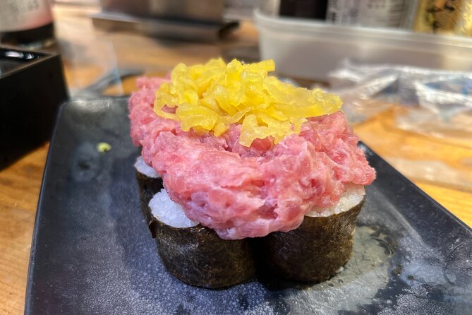 Shinjuku Food Tour (13 Dishes at 4 Local Eateries)