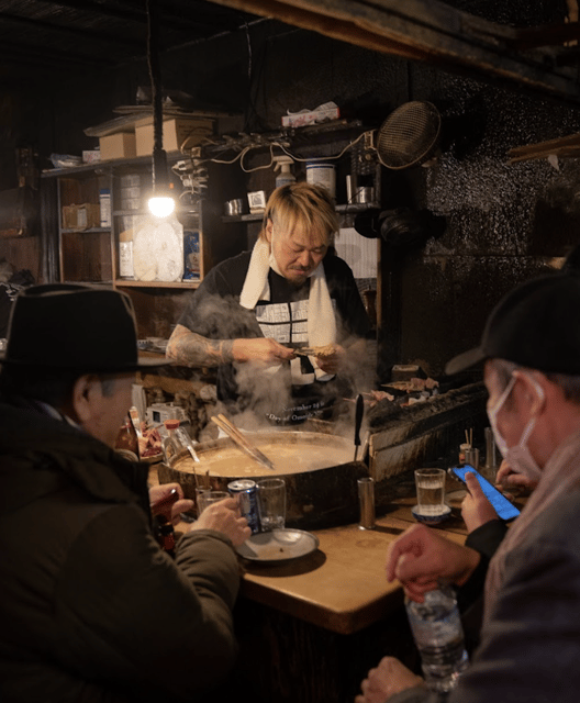 Tokyo: Shinjuku Local Bar and Izakaya Guided Walking Tour - Ending with karaoke