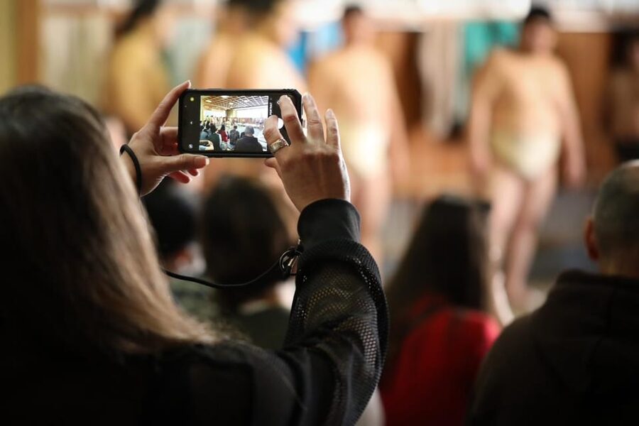 Tokyo: Sumo Morning Practice with journalists. Not fake show - What the journalist guide adds