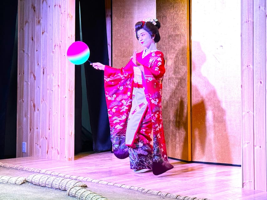 Tokyo: Sumo Show Experience with Chicken Hot Pot and a Photo - Your chance to challenge a sumo wrestler