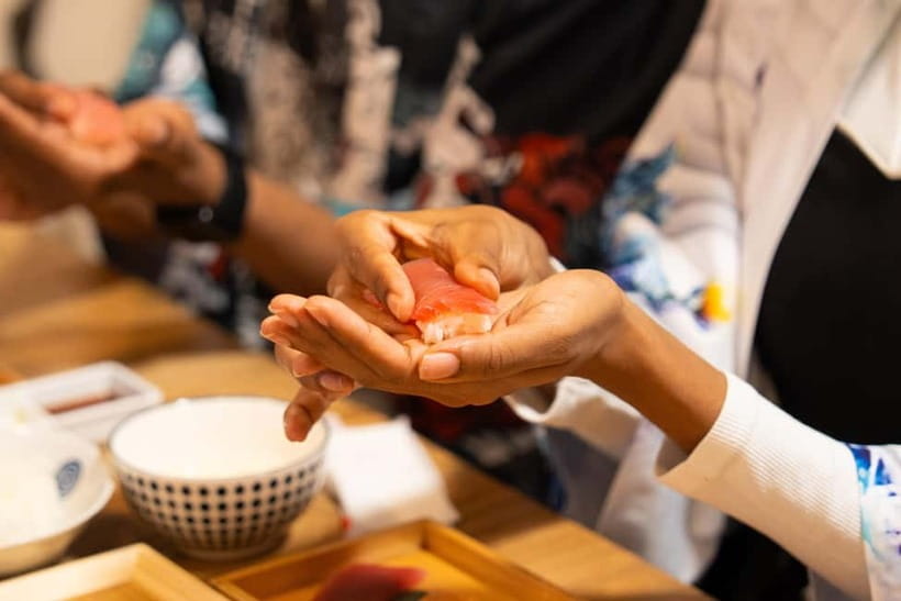 Tokyo: Sushi Making Class in a Happi Coat near a Famous Spot - Food allergies and special diets