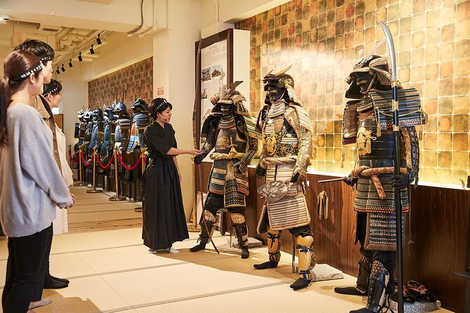 Tokyo Sword Experience - includes Museum Ticket/Ninja Experience - Group size, waiting, and the room itself