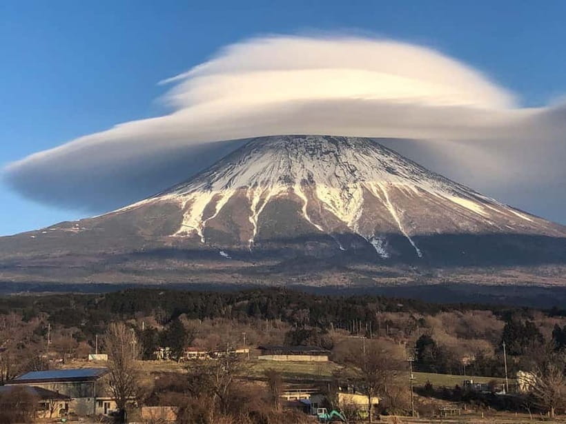 Tokyo To Mount FUJI Day Trip With English guide - Kitaguchi Hongu Fuji Sengen Shrine and the Spiritual Side of Fuji