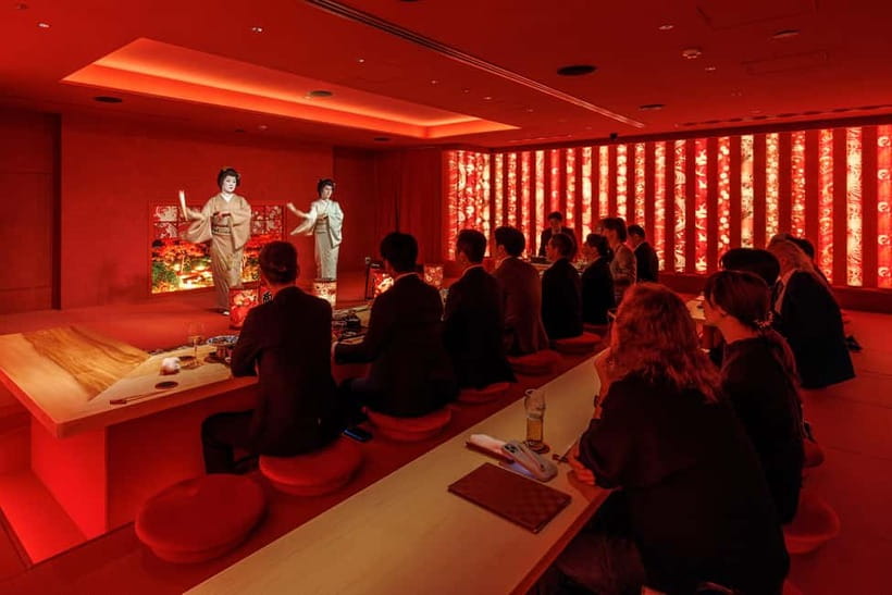 Tokyo: Traditional Geisha Experience Show & Japanese Dinner - Entering Benitsuya on Tokyo’s sixth floor