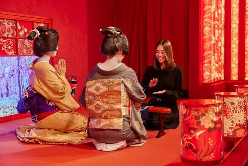 Tokyo: Traditional Geisha Experience Show & Japanese Dinner - Ozashiki games and conversation after the performance