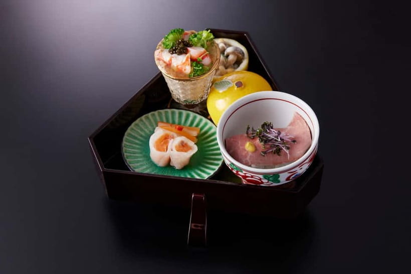 Tokyo: Traditional Geisha Experience Show & Japanese Dinner - Practical details before you go