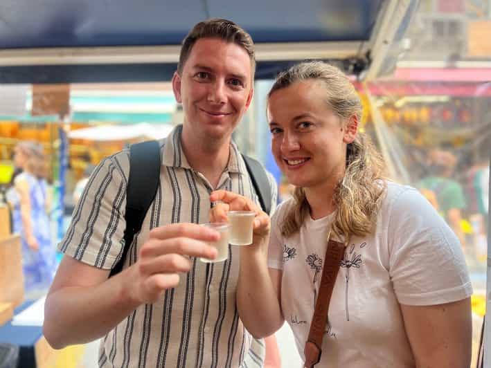 Tokyo: Tsukiji Fish Market Guided Walking Tour - Why Tsukiji still matters after the wholesale market moved