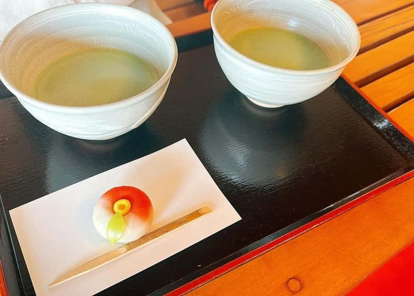 Tokyo: Tsukiji Market and Hama-rikyu Gardens Guided Tour - Should you book this Tsukiji and Hama-rikyu tour?
