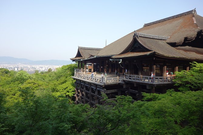 TREASURES of Kyoto: Fushimi Inari, Kiyomizu Temple, and more! - Kiyomizu-dera before the crowds build