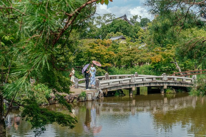 Treasures of Kyoto: Geishas & Traditions Private Tour - Tatsumi Daimyojin Shrine and Kyoto’s blended faiths