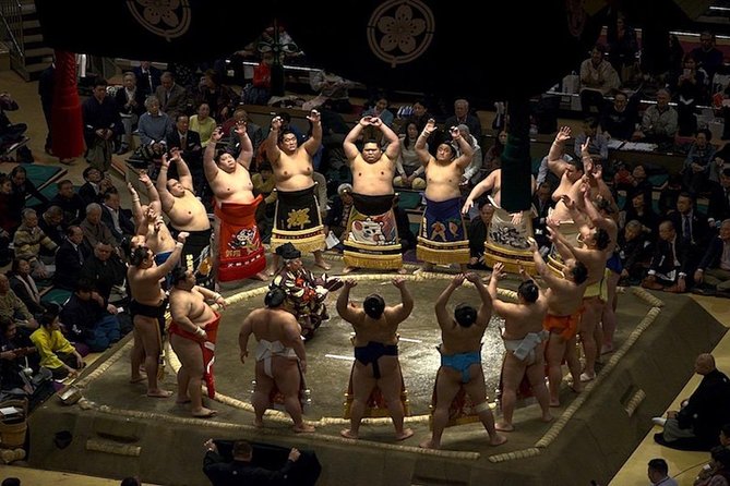 Ultimate Sumo Tournament: Tokyo, Osaka, Nagoya, Fukuoka - Why a guided sumo tournament helps