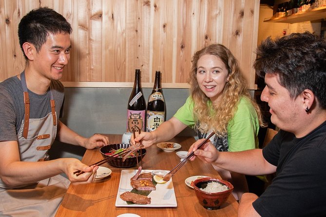 Wagyu & Sake Pairing in Shinjuku – Steak, Shabu-Shabu & More - The setting and social side